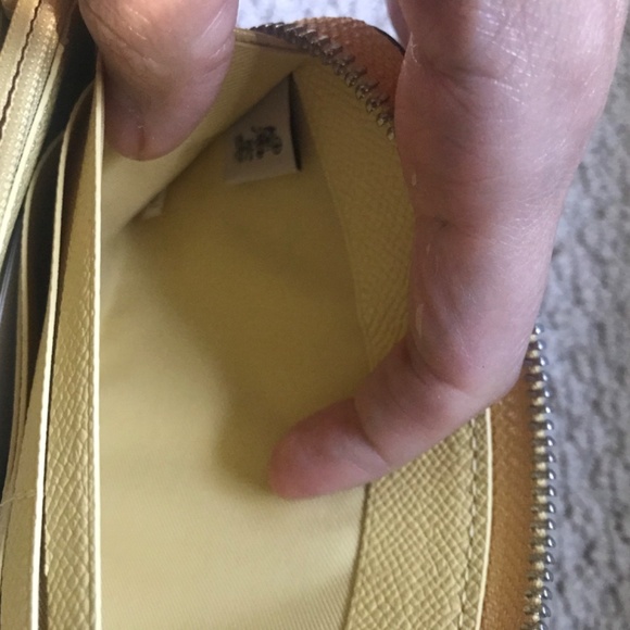 coach wallet - Picture 5 of 8